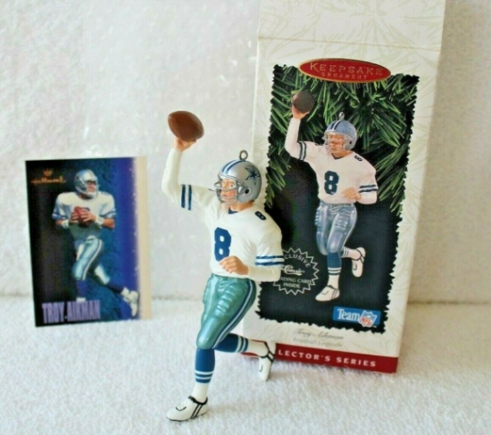 Picture of TROY AIKMAN / DALLAS COWBOYS * 3 INCH * 1996 NFL Football Collector Figure